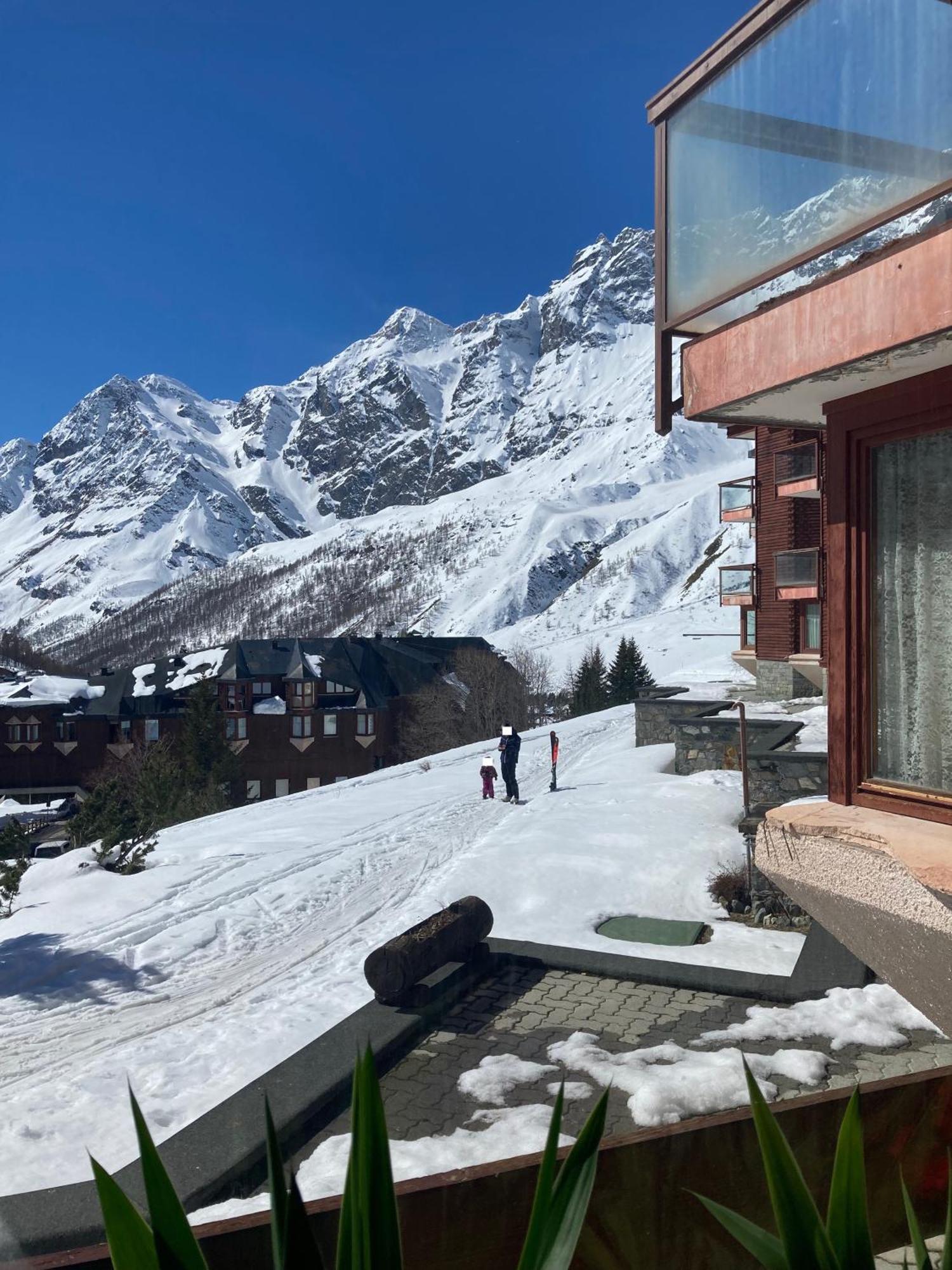 Stella Del Cervino, Ski In & Ski Out, With Garage Breuil-Cervinia Exterior photo